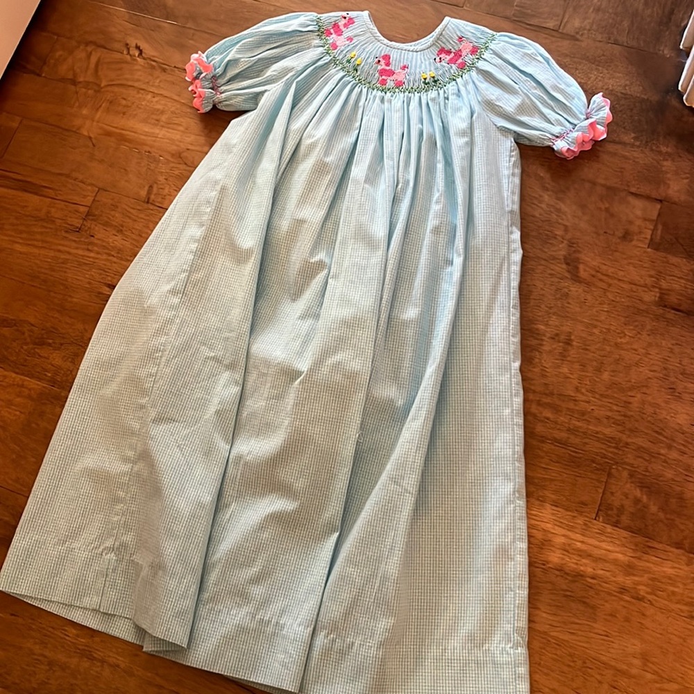 Girls smocked size 4T pink poodles